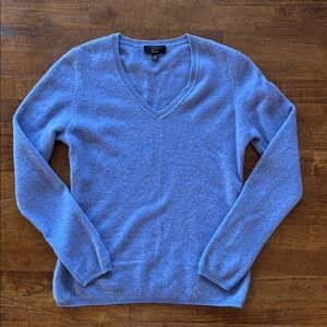 Charter club luxury, cashmere V-neck, cozy  timeless purple, long sleeve sweater